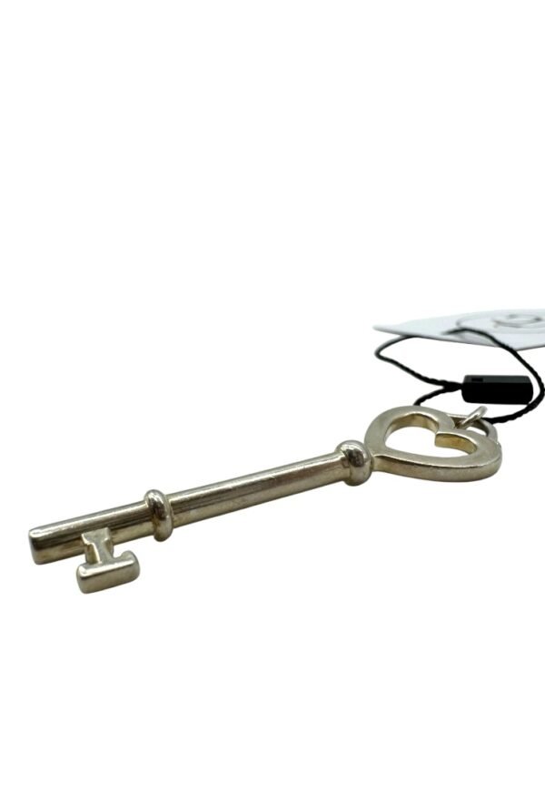 TIFFANY & CO - KEY CHARM HEART - Image 9